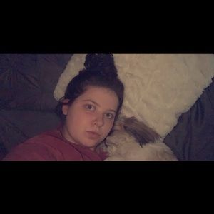 Meet your Posher, Emilee